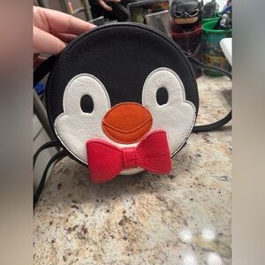 New Disney Parks Dress Shop Mary Poppins Penguin 7 Round Crossbody Purse RARE